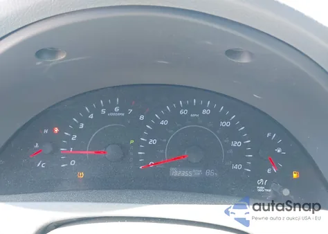 2010 Toyota Camry Le z USA, uszkodzony, nr VIN 4T1BF3EK4AU111028